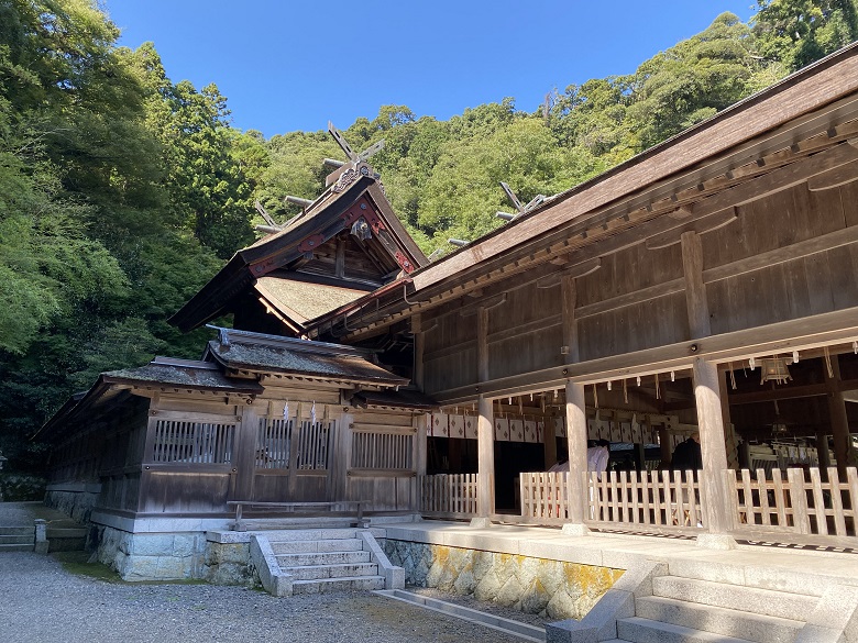 美保神社・本殿