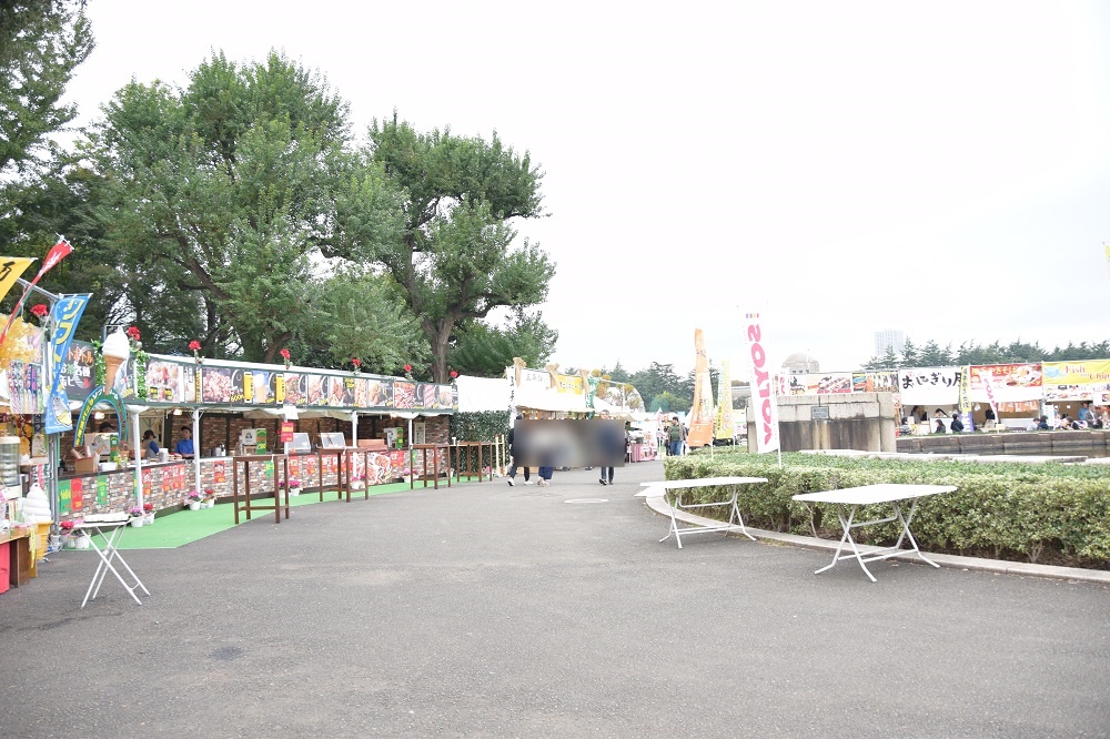 神宮前いちょう祭りの会場