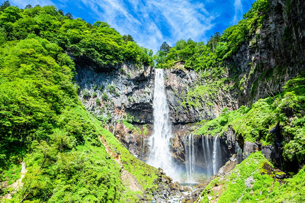 華厳の滝