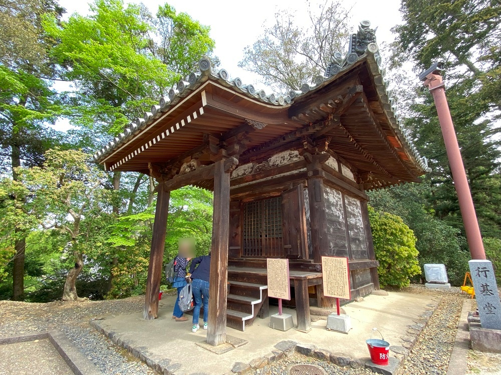 行基堂（東大寺）