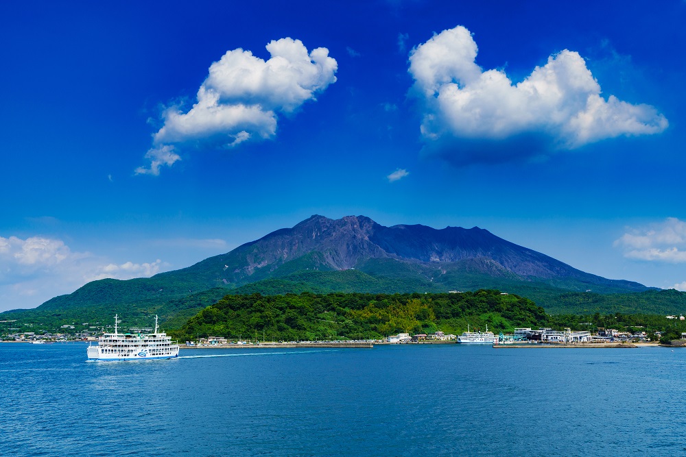 桜島（城山公園展望台からの眺めがベスト）