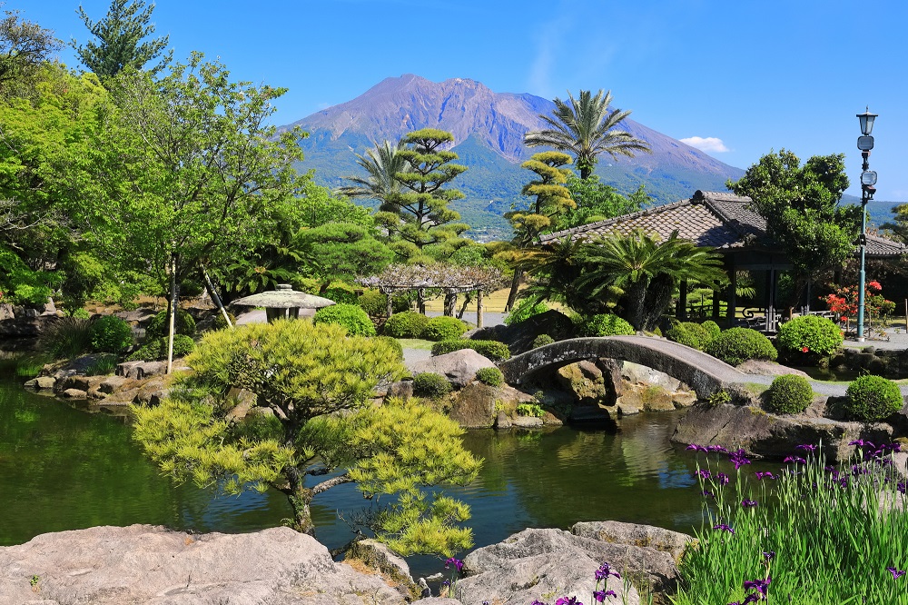 仙巌園から桜島を遠望