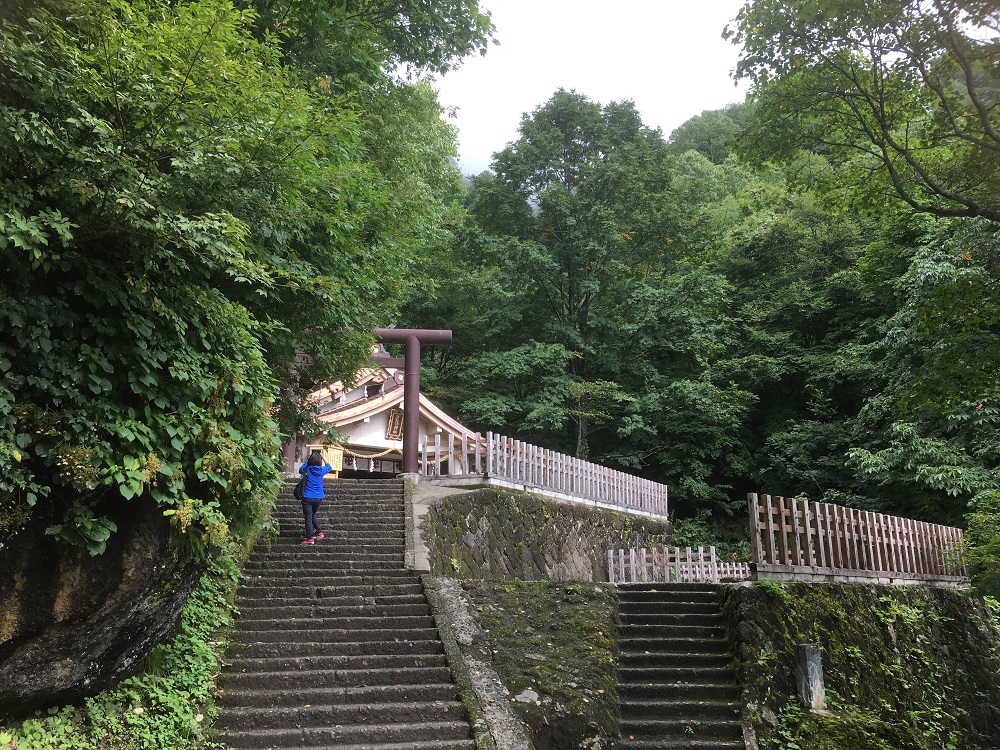 戸隠神社・億社