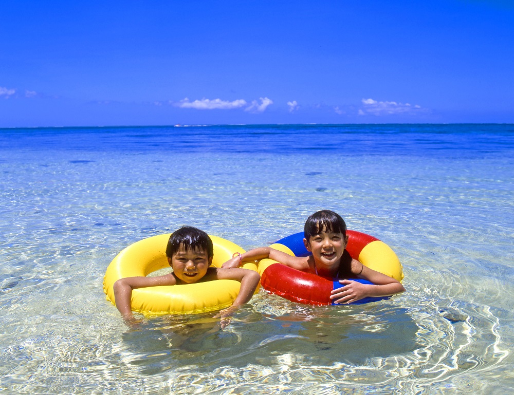 子供も安心して海水浴を楽しめる！