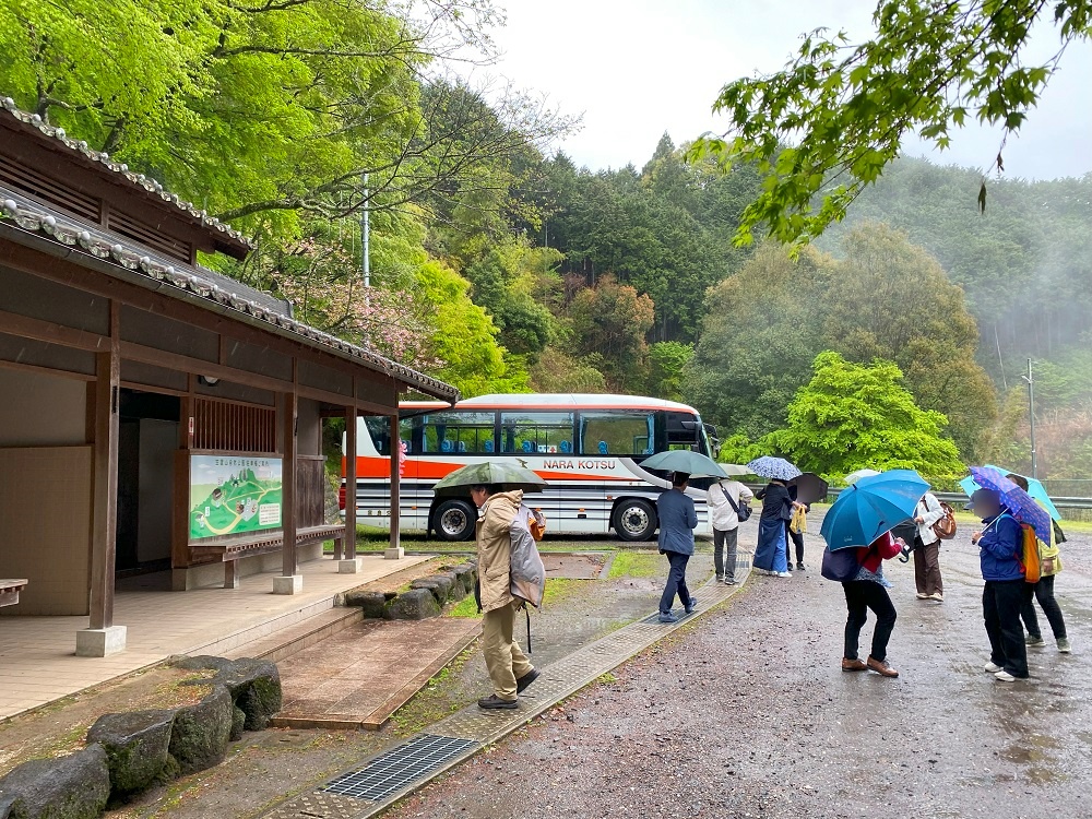 笠置寺の駐車場に到着