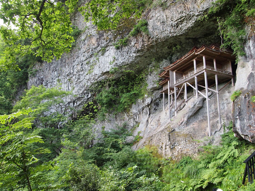 三徳山三佛寺投入堂