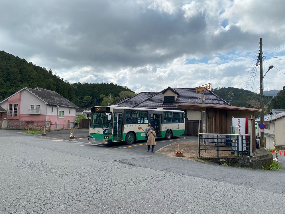 室生寺行きの路線バス