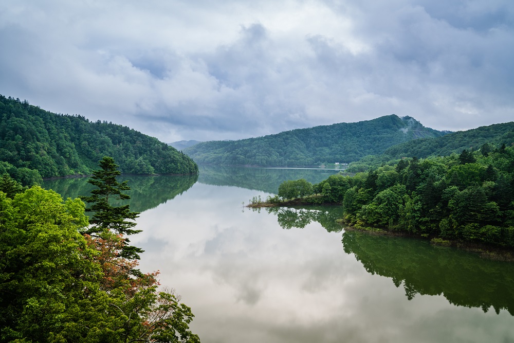 桂沢湖