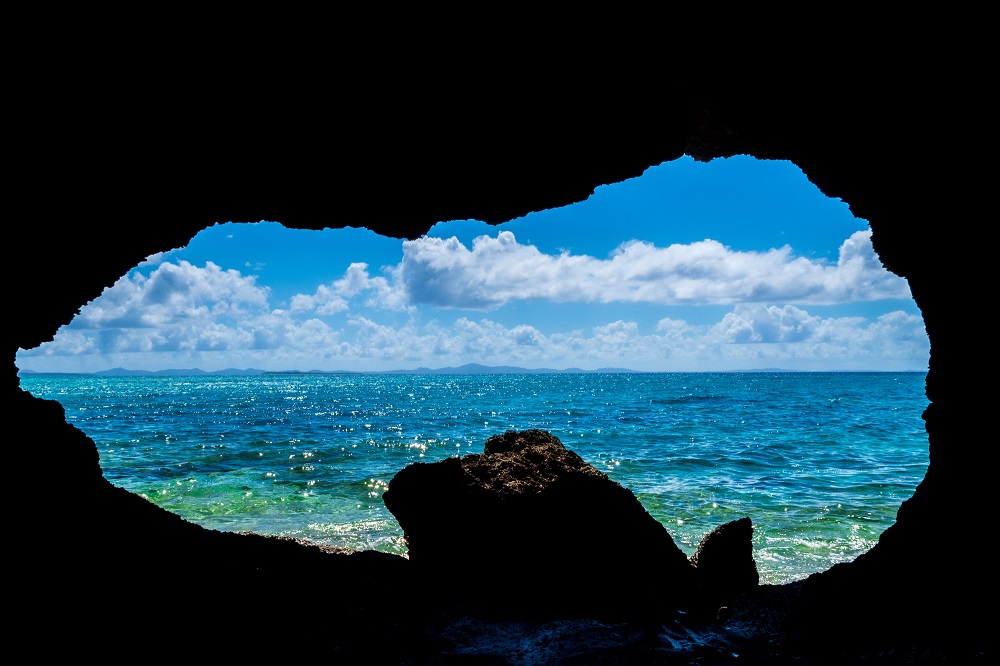 伊江島　ニャティヤ洞