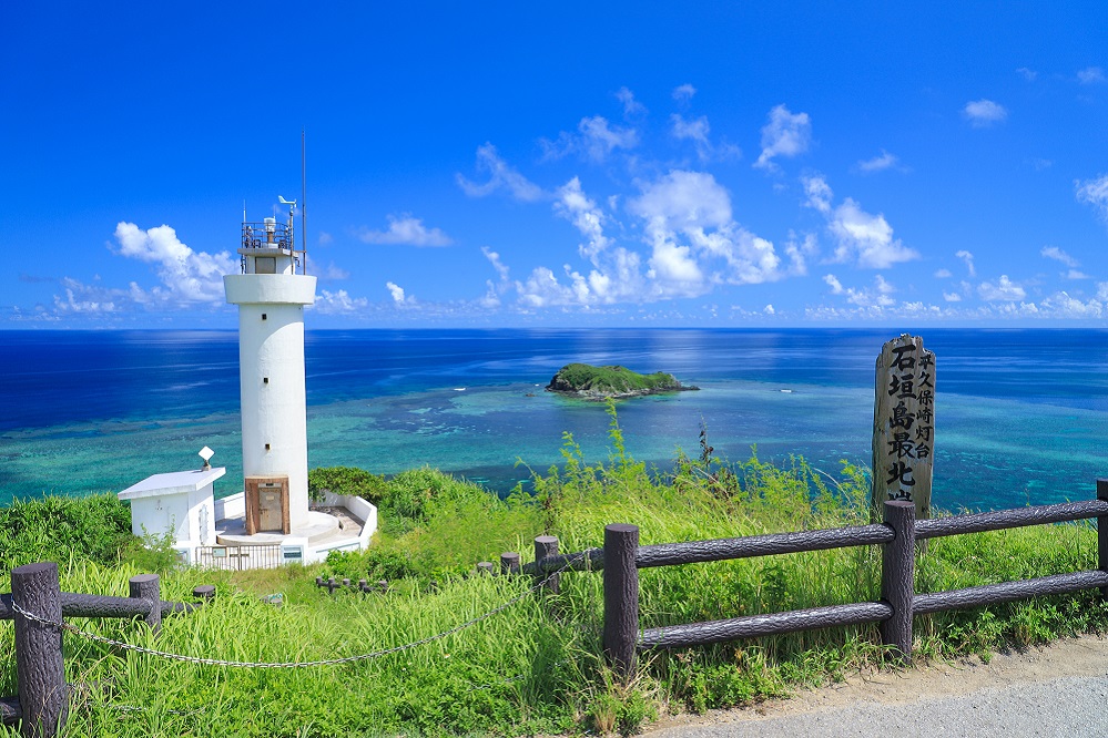 石垣島　平久保崎灯台の絶景
