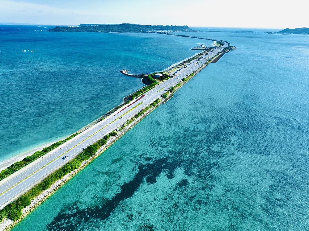 海中道路