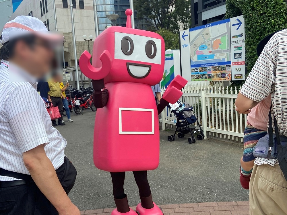 PASMOのキャラクターロボット