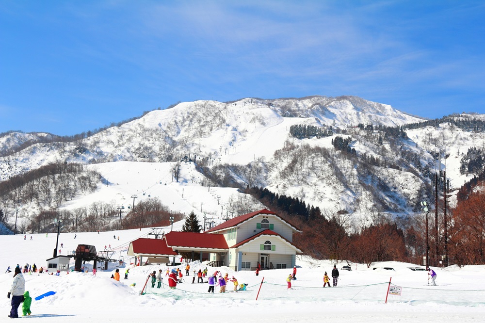 IOX-AROSA富山南砺市スキー場