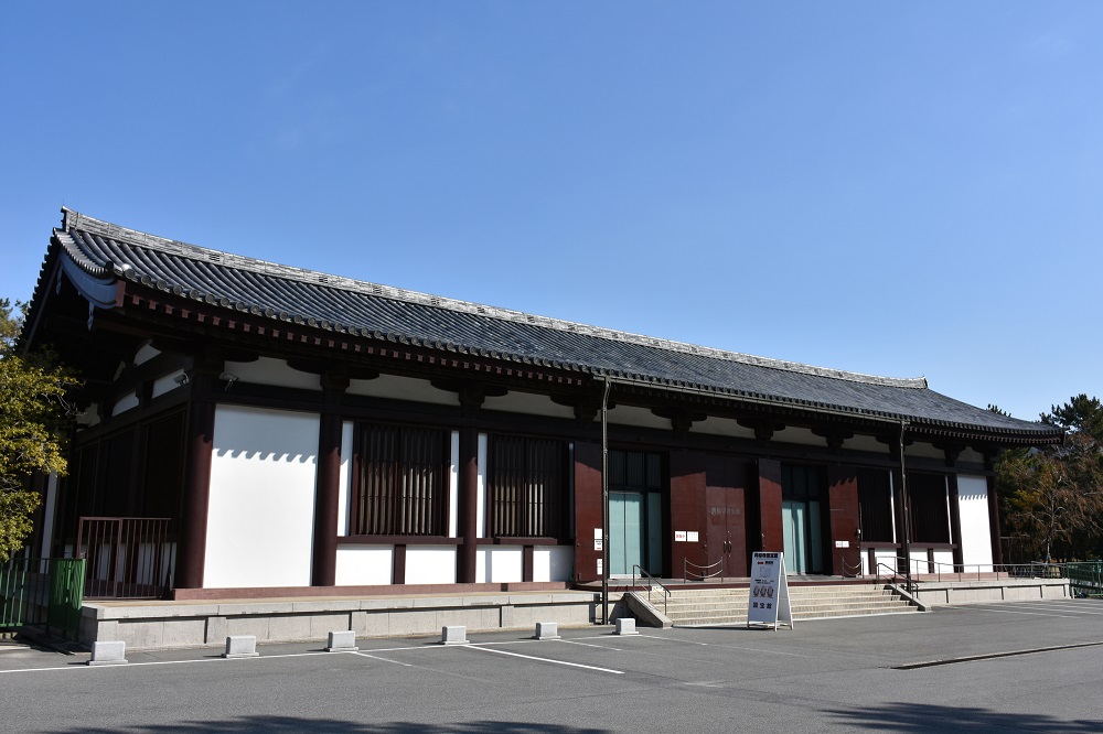 興福寺・国宝館
