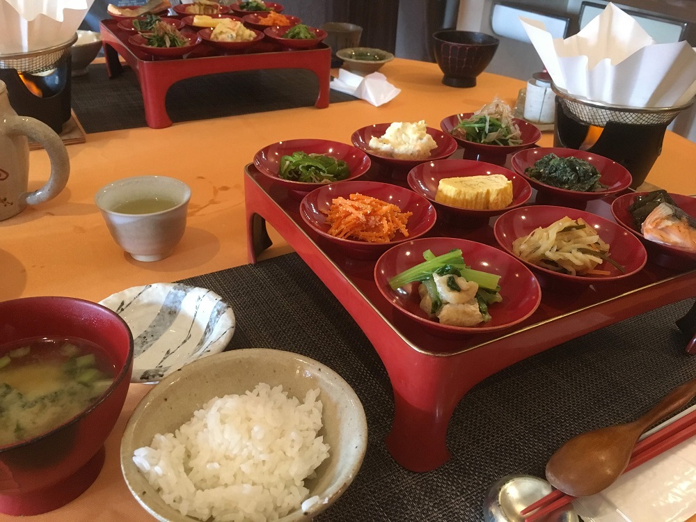 山代屋・心づくしの朝食