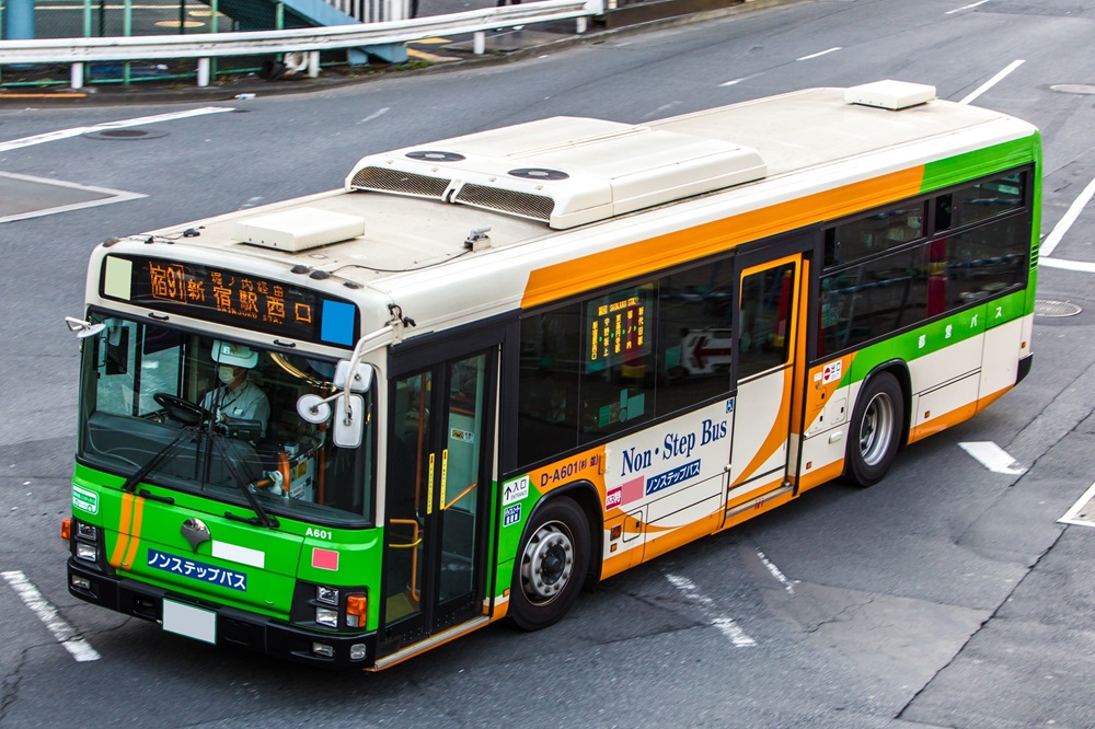 路線バス（乗合バス）の定員数は