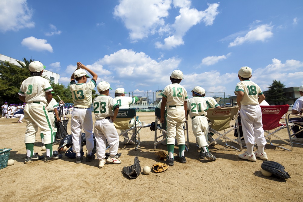 貸切バスは子どもだけでも乗れる？