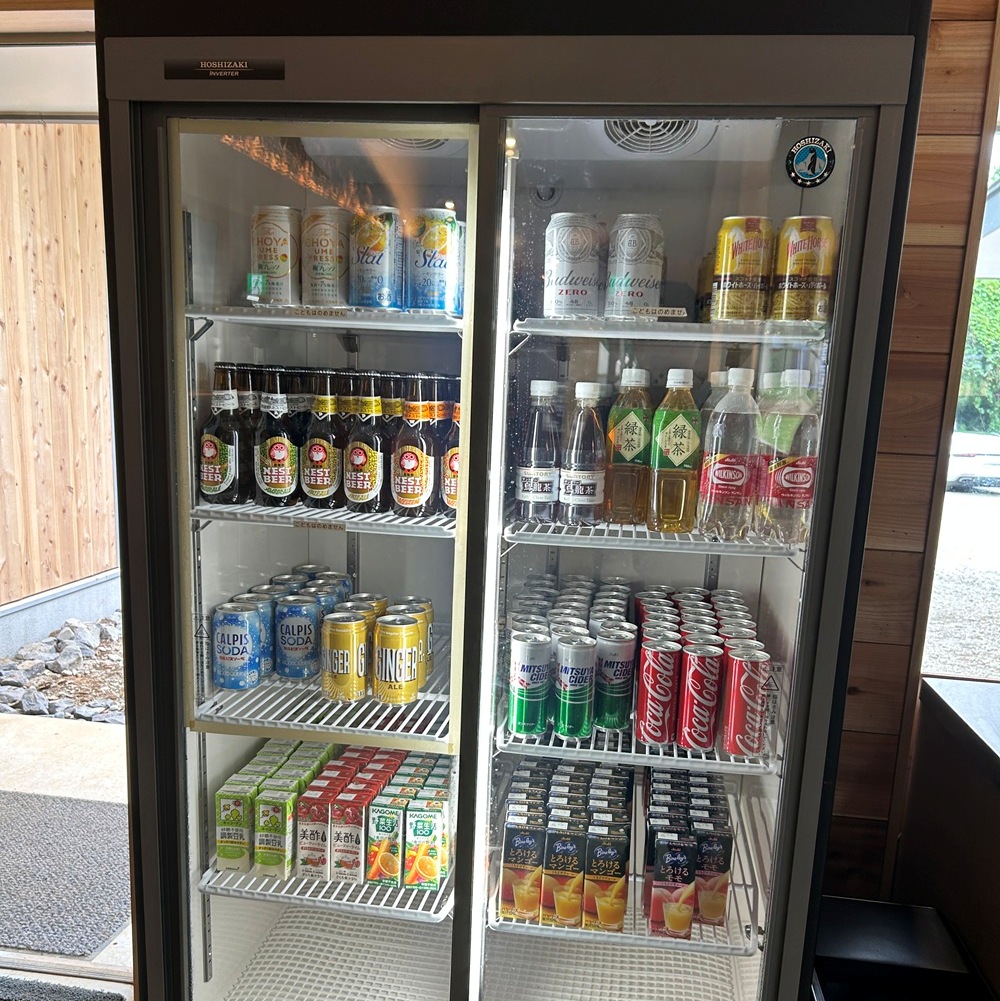 ペットボトル飲料からビールまで種類豊富