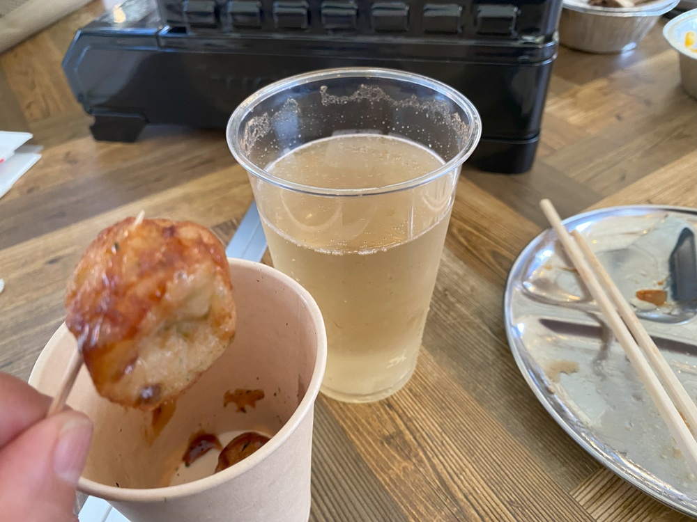 たこ焼きにハイボールが合う