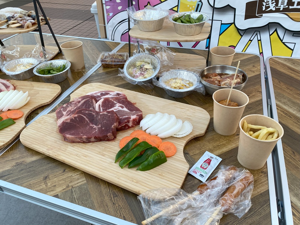 「定番BBQコースと屋台食べ放題コース」