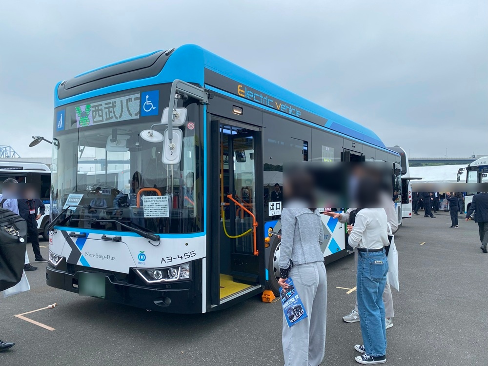 西武バスはBYDジャパンの大型電気バスを導入