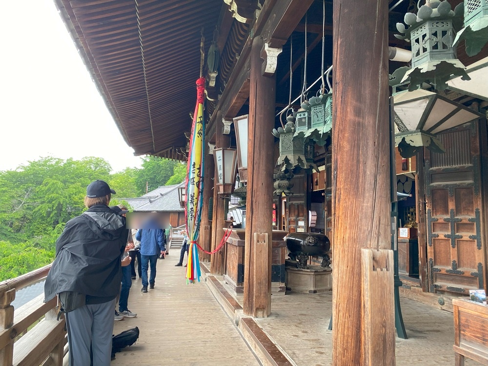 東大寺・二月堂に上る