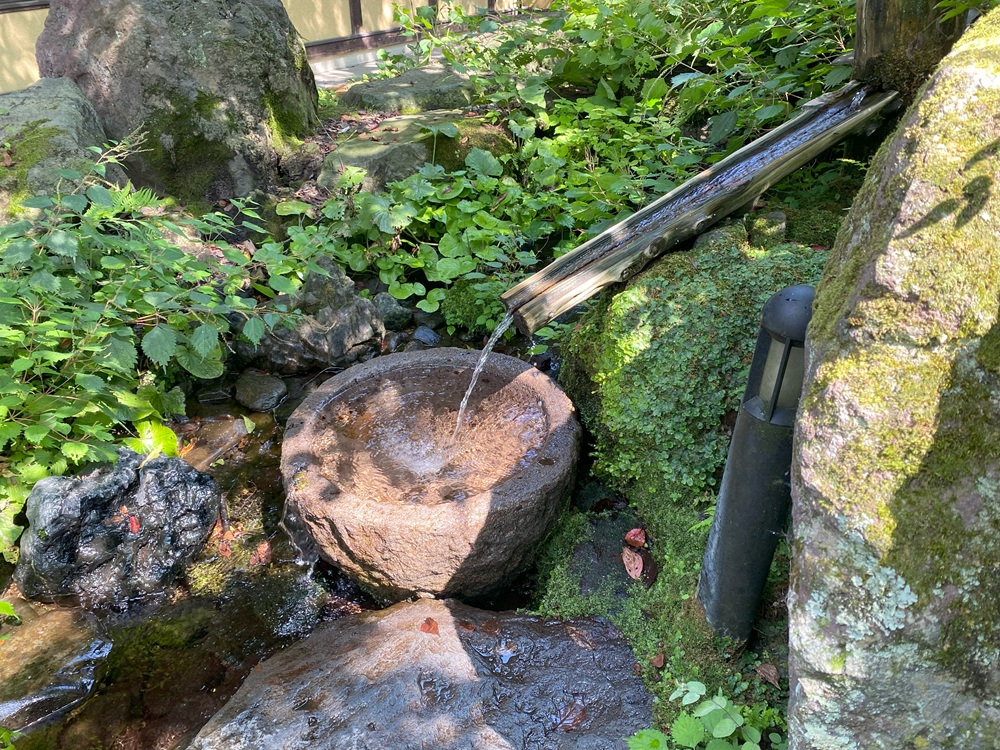 武尊山の伏流水