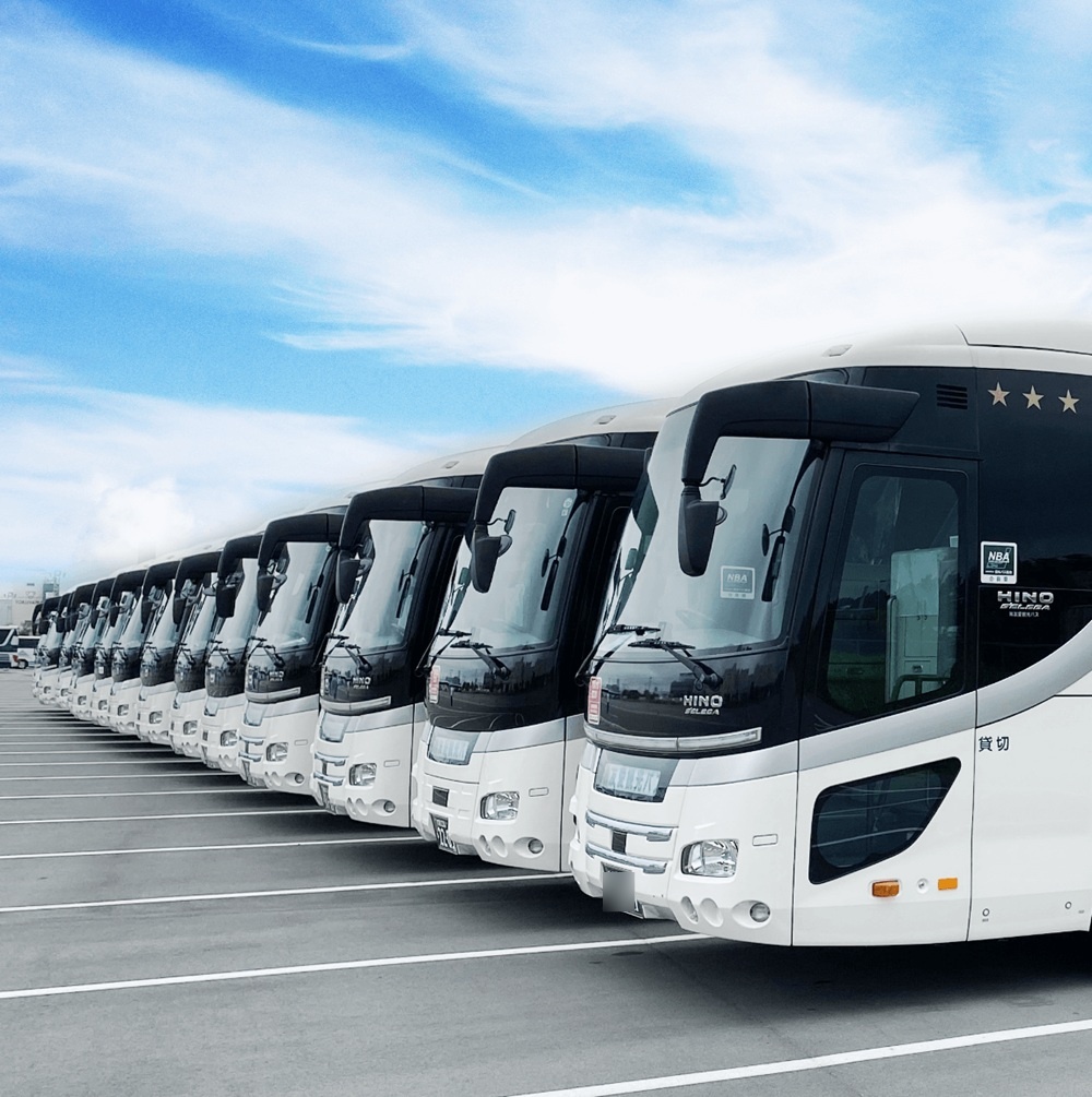 5年以内の新型車両が自慢の友愛観光バスは、セーフティバス一ツ星事業者です（神奈川県）