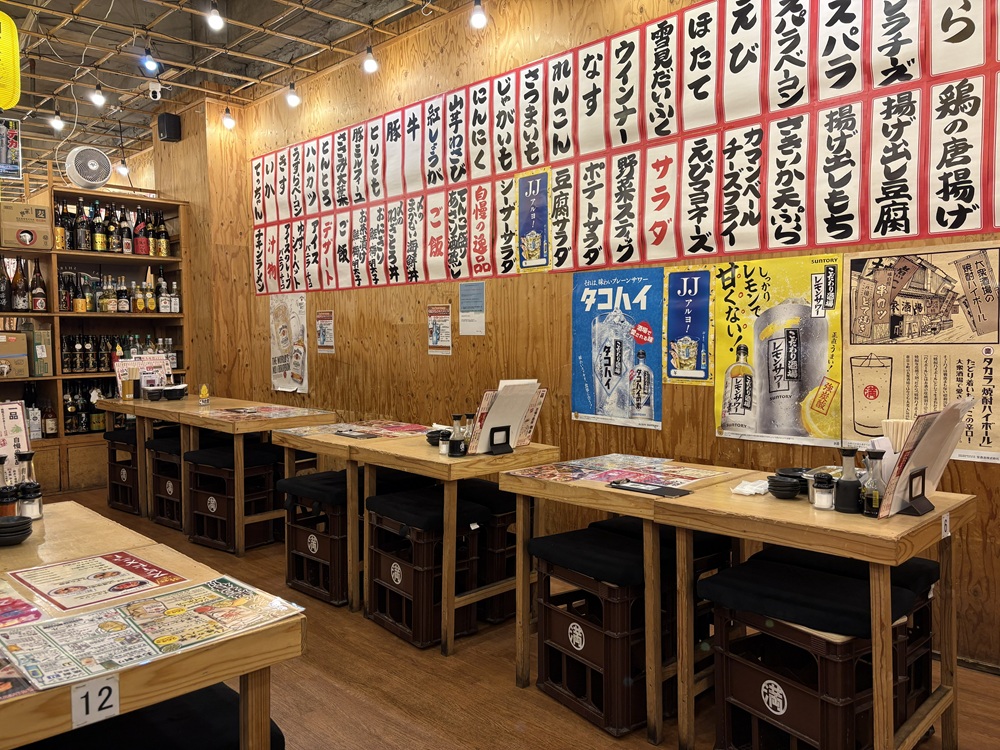 屋台風の店構えでカジュアルに