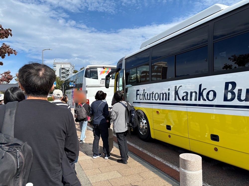 フクトミ観光バスに乗り換えて上高地へ