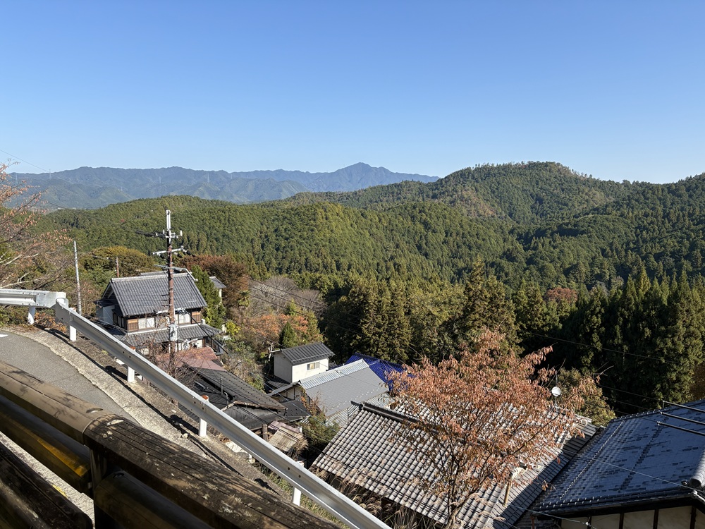 金峯山寺蔵王堂付近からの眺め