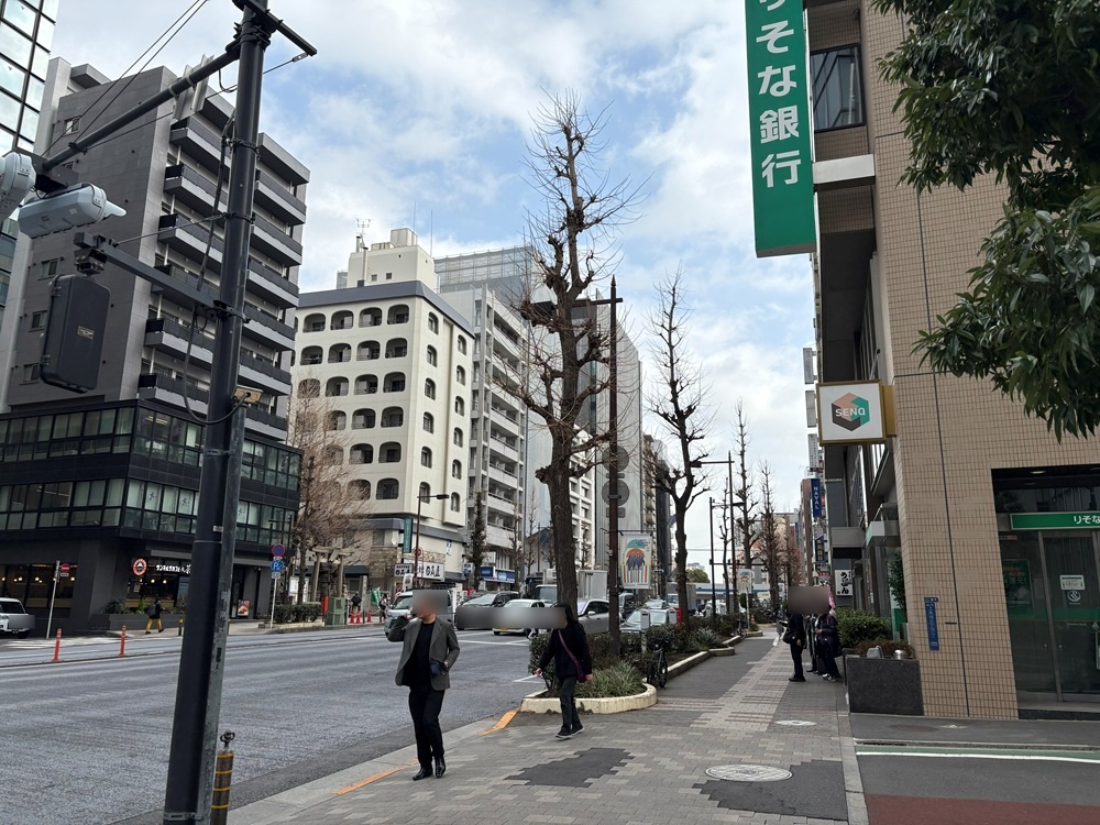 JR目黒駅東口・りそな銀行目黒駅前支店前集合
