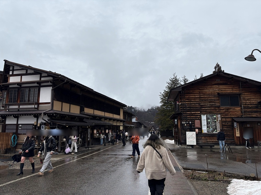 いまもここで暮らす人がいる白川郷